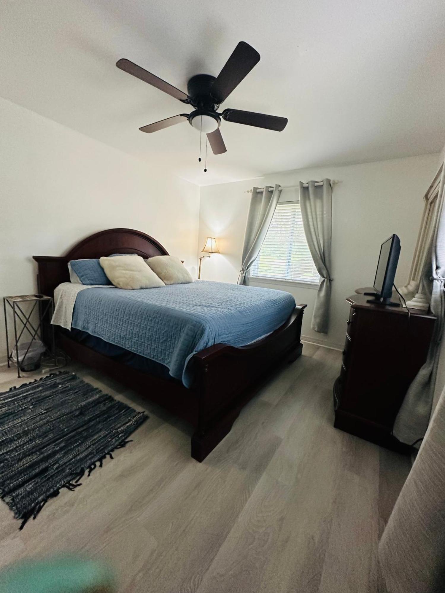 Feels Like Home Escape, 1/2 Mile To Beach Gulfport Extérieur photo