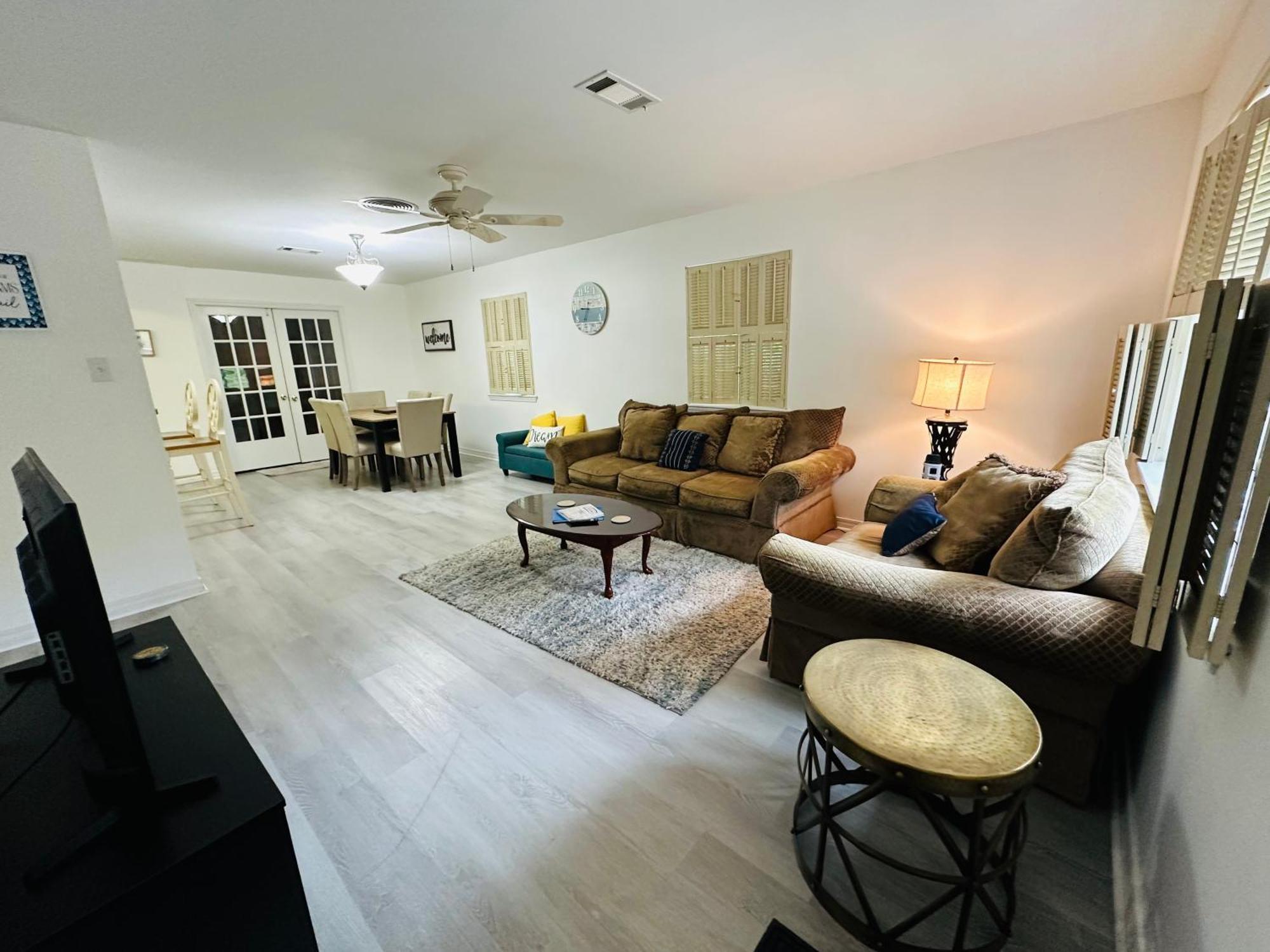 Feels Like Home Escape, 1/2 Mile To Beach Gulfport Extérieur photo